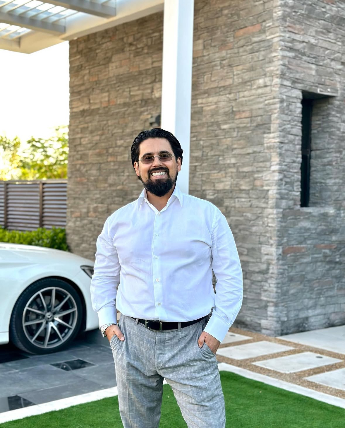 Фото менеджера